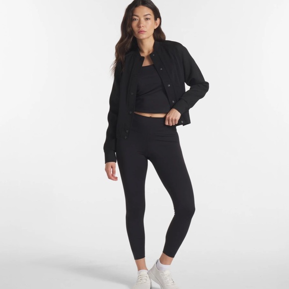 UNRL Jetset Bomber Jacket - Picture 2 of 14